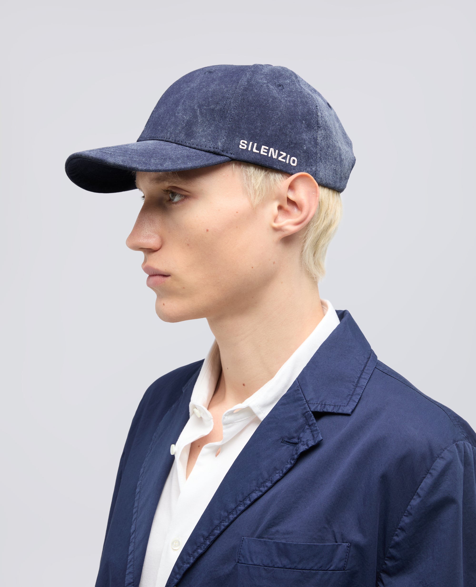 CAPPELLO IN COTONE CON SCRITTA -SILENZIO- - BLU - ASPESI