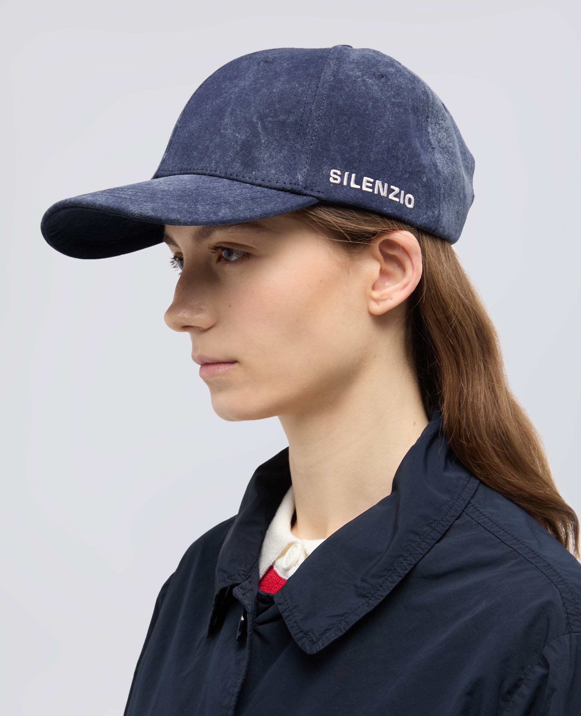 CAPPELLO IN COTONE CON SCRITTA -SILENZIO- - BLU - ASPESI