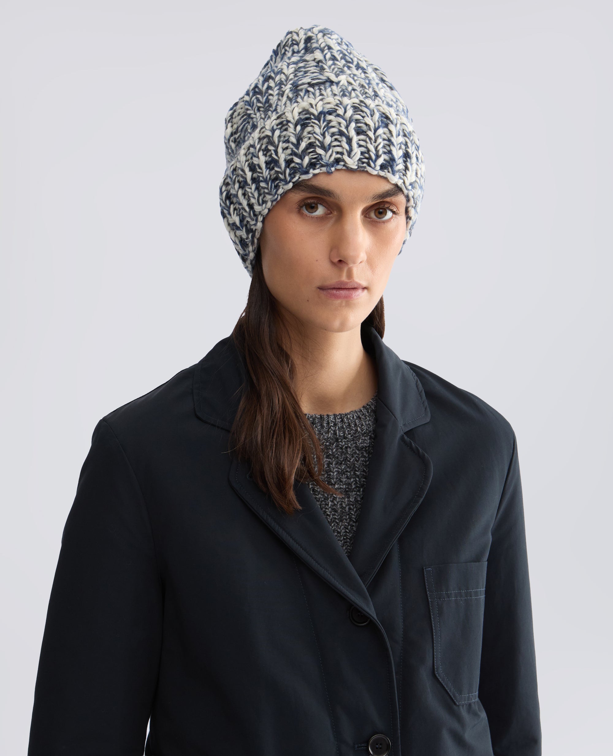 CAPPELLO LAVORATO A MANO IN FILATO DI LANA VERGINE E MOHAIR - MULTICOLOR - ASPESI