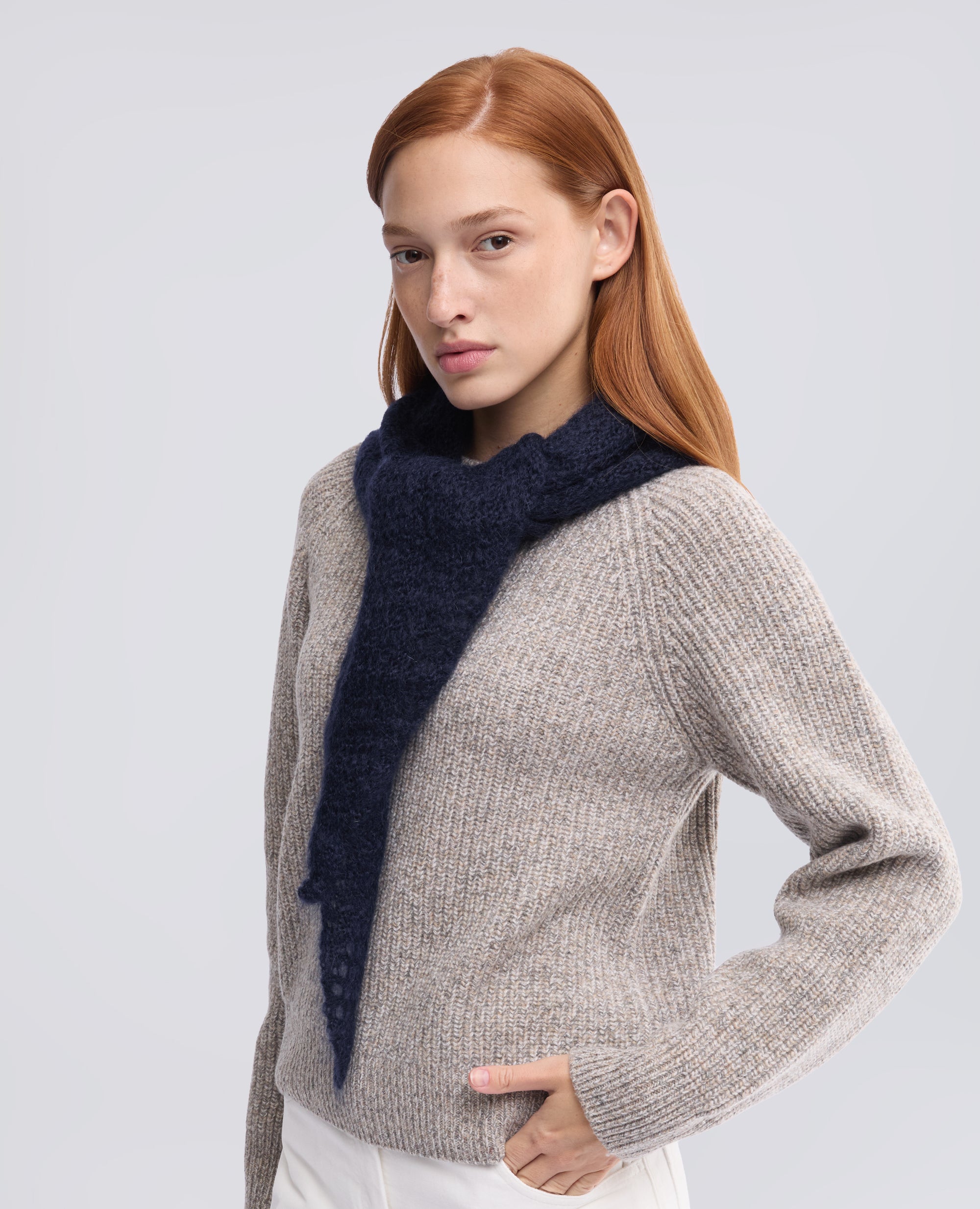 FOULARD EN MOHAIR ET LAINE - BLEU - ASPESI