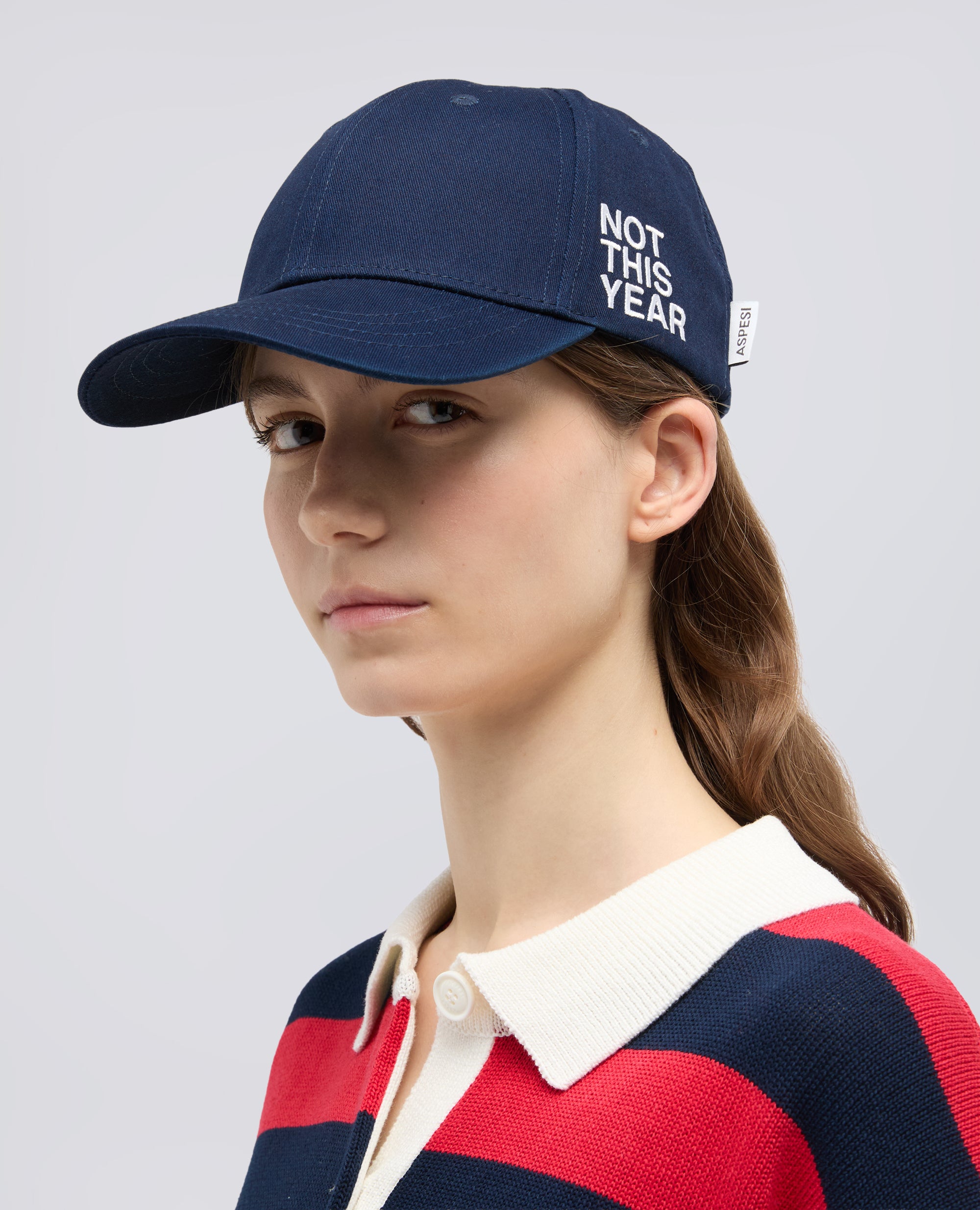 CAPPELLO IN GABARDINE DI COTONE CON LETTERING -NOT THIS YEAR- - BLU - ASPESI