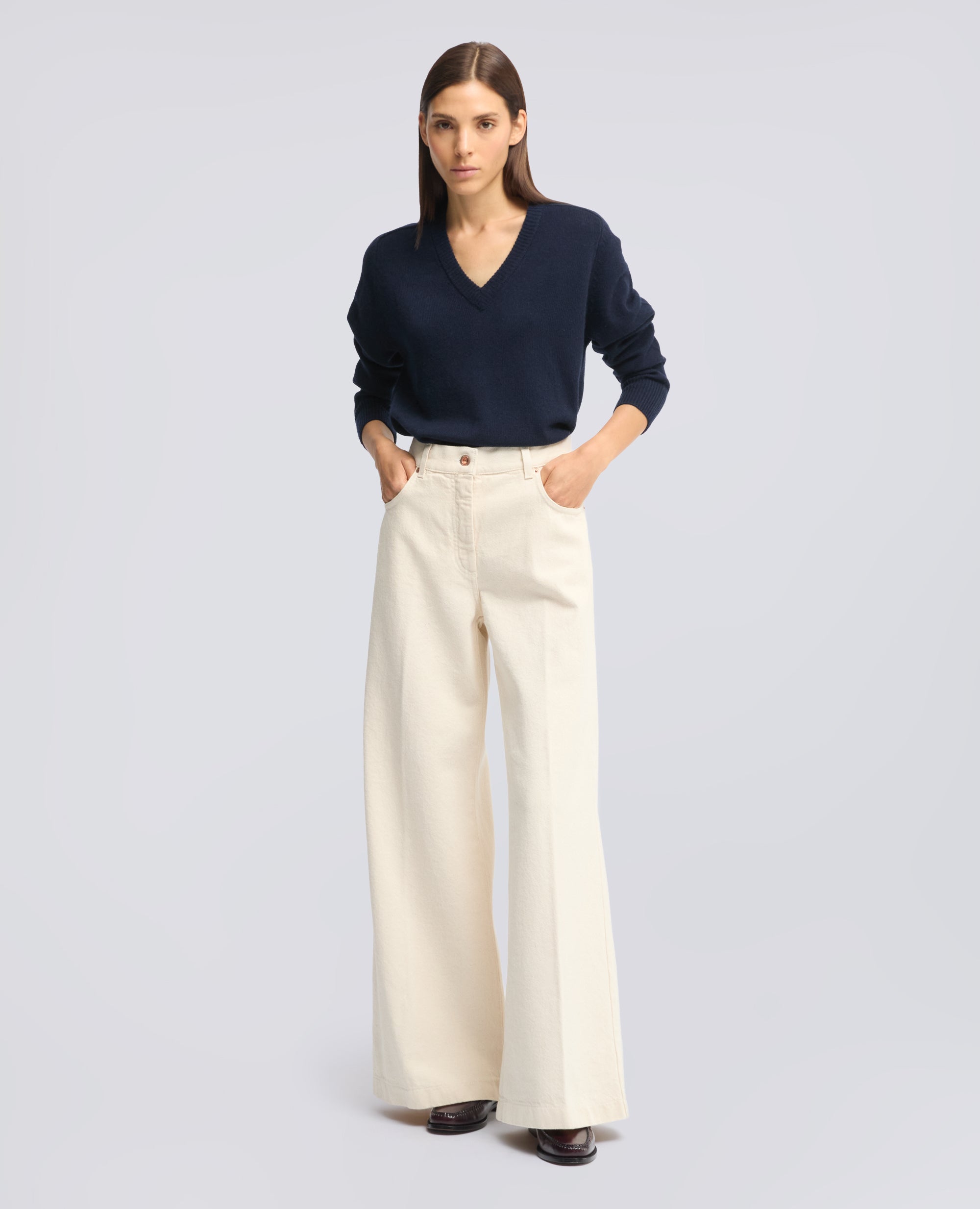 MAGLIA CON SCOLLO A V IN LANA, YAK E CASHMERE - BLU - ASPESI